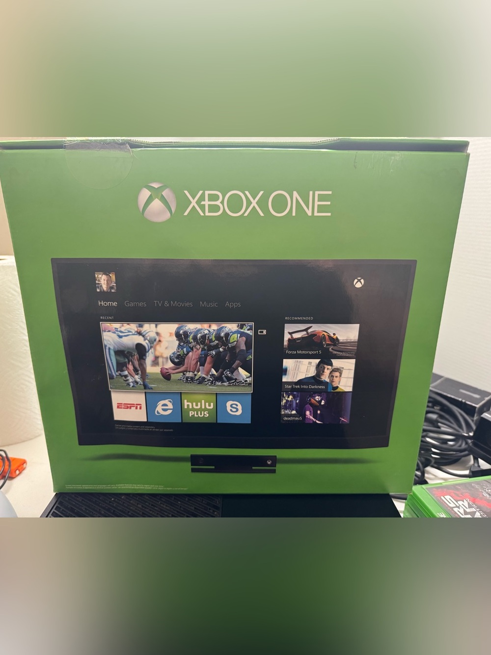 Microsoft Xbox One Console 500 GB With Kinect Bundle - Controller, 4 Games & Box - Picture 9 of 9